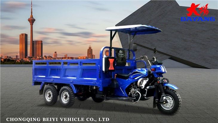 Double Rear Axle Heavy Load motorized Tricycle Blue